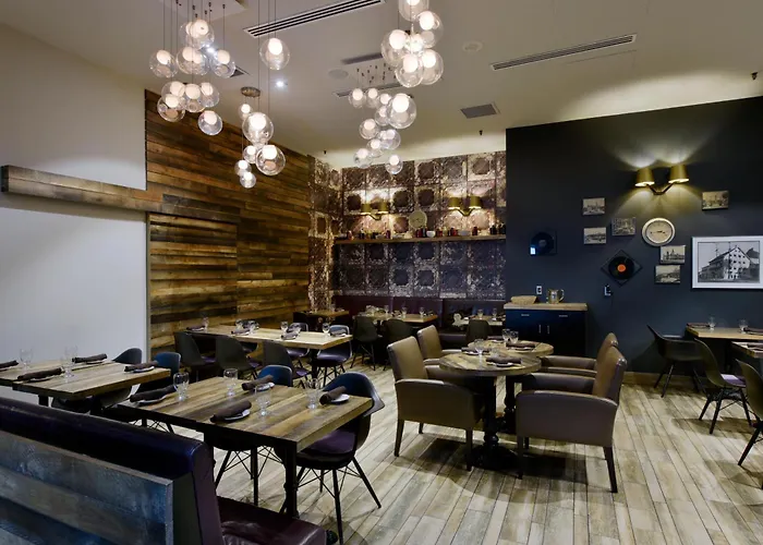 Doubletree By Hilton Ottawa Downtown